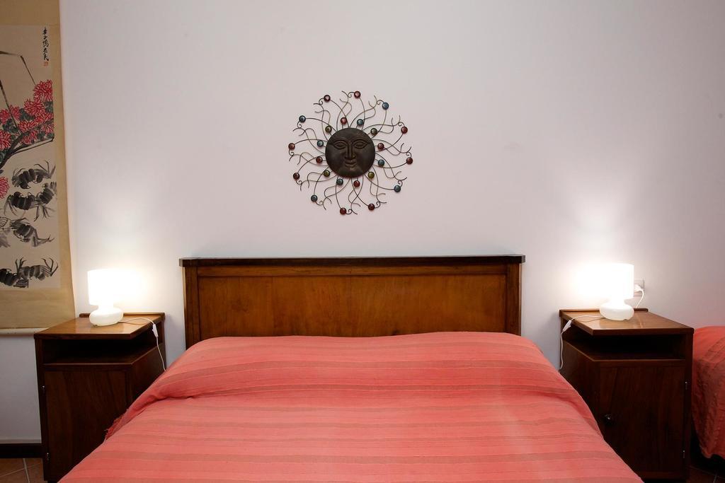 Aretino Guest House Assisi Room photo